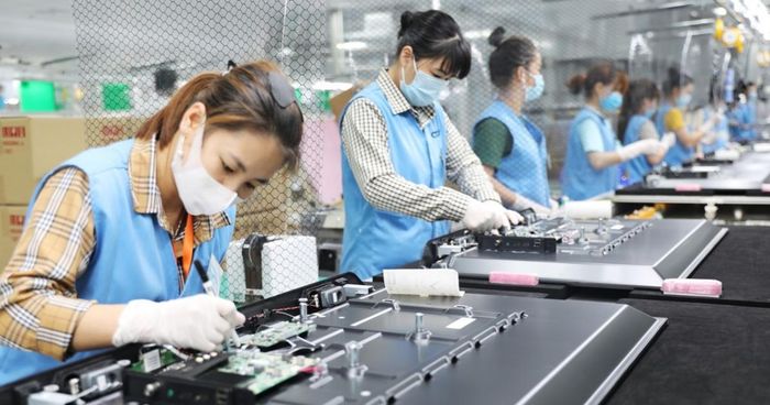 Theo số liệu từ Cục Thống kê, chỉ số sản xuất toàn ngành công nghiệp 6 tháng đầu năm 2026 ước tăng 10,8%, xác lập mức tăng cao nhất tính từ năm 2019 đến nay.