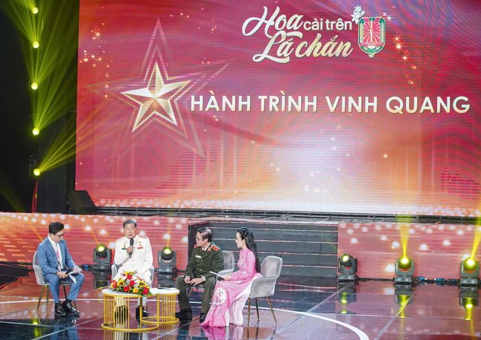 Thông qua các cuộc giao lưu với những khách mời đặc biệt, người xem có dịp hiểu hơn những trang sử vàng, những chiến công hiển hách và cả những hy sinh thầm lặng, bản lĩnh của người chiến sĩ an ninh.