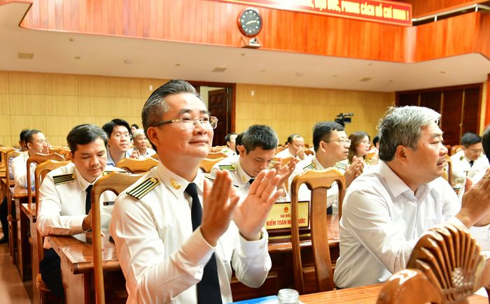 Các đại biểu tham dự Hội nghị.
