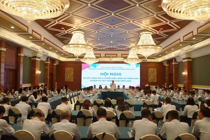 Cục Quản lý và Phát triển thị trường trong nước tổ chức Hội nghị sơ kết công tác 6 tháng đầu năm và triển khai nhiệm vụ các tháng cuối năm 2026.
