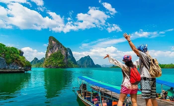 Hạ Long - Cát Bà miền di sản luôn hút khách