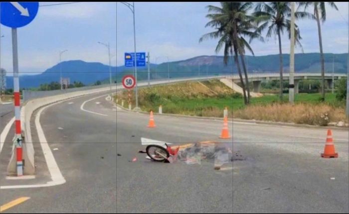 Hiện trường vụ tai nạn. (Ảnh: Q.N)