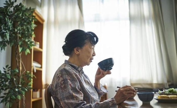 Sau hơn một năm trải nghiệm, tôi tin rằng quyết định vào viện dưỡng lão là lựa chọn đúng đắn nhất ở tuổi xế chiều. Ảnh minh họa