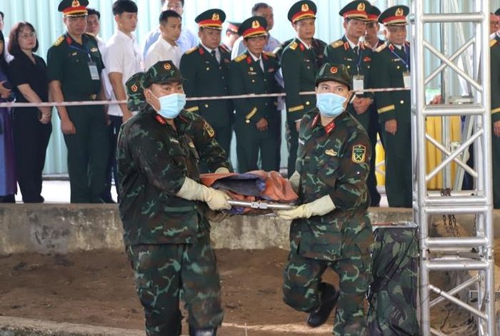 Hiện đã tìm được 7 hài cốt liệt sĩ cùng nhiều di vật. Ảnh: P.Thương