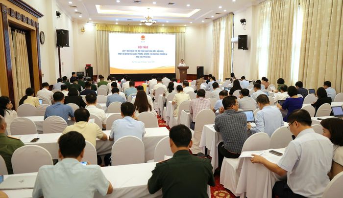 Quang cảnh hội thảo