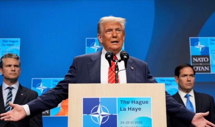 Trước thềm hội nghị, ông Trump tiếp tục chỉ trích các nước châu Âu chưa chia sẻ đầy đủ gánh nặng an ninh, cho rằng Mỹ đang duy trì một "mối quan hệ một chiều" với NATO.