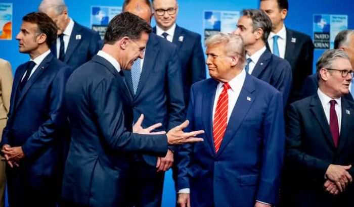 Trong bối cảnh đó, Tổng thư ký NATO ông Mark Rutte tiếp tục theo đuổi chiến lược củng cố quan hệ với Nhà Trắng.