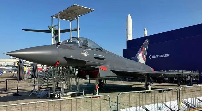 Công ty này thuộc sở hữu chung của Airbus, BAE Systems của Anh và Leonardo của Ý, hiện tại các chi nhánh của Anh và Pháp cùng nhau sản xuất tên lửa hành trình tấn công mặt đất tầm xa Storm Shadow/Scalp-EG.