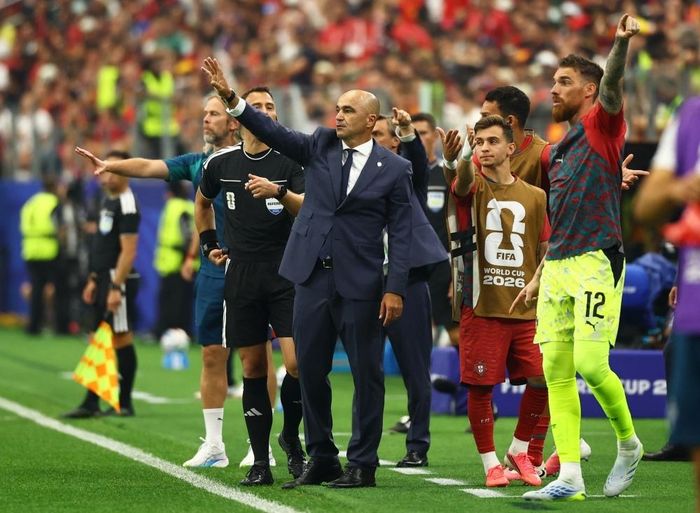 HLV Roberto Martinez gây thất vọng ở tuyển Bồ Đào Nha.