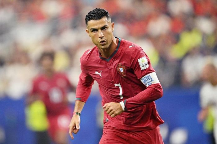 Ronaldo mang theo hy vọng đến với kỳ World Cup thứ sáu trong sự nghiệp. Ảnh: Reuters.