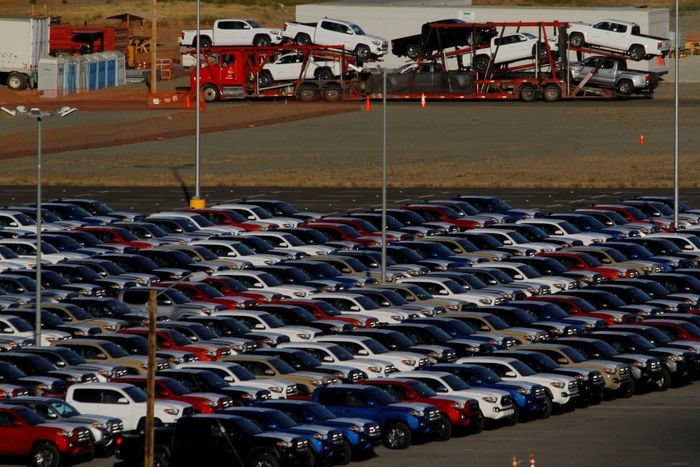 Nhà máy Baja California tại Tijuana, Mexico đã là nơi sản xuất dòng bán tải Toyota Tacoma từ năm 2004. Trước đó, hãng từng chuyển dây chuyển sản xuất từ San Antonio (Mỹ) sang Guanajuato (Mexico) vào năm 2020.