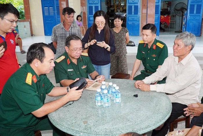Bộ Tư lệnh TP.HCM và chính quyền địa phương tiếp tục phối hợp xác minh, đối chiếu các thông tin, hồ sơ để có kết luận chính xác về nhân thân liệt sĩ