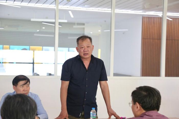 PGS.TS Dương Đức Hùng, Giám đốc Bệnh viện Hữu nghị Việt Đức phát biểu tại buổi làm việc. Ảnh: BVCC
