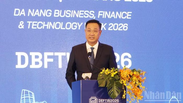 Bí thư Thành ủy Đà Nẵng Lê Ngọc Quang phát biểu tại Tuần lễ.