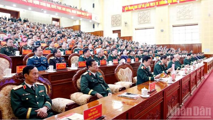 Đại biểu tham dự lễ kỷ niệm.