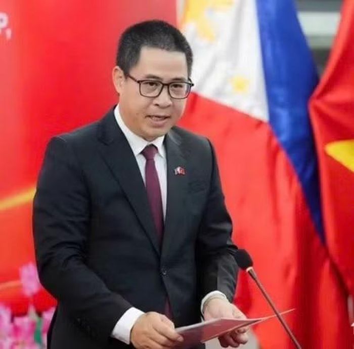Đại sứ Việt Nam tại Philippines Lại Thái Bình.