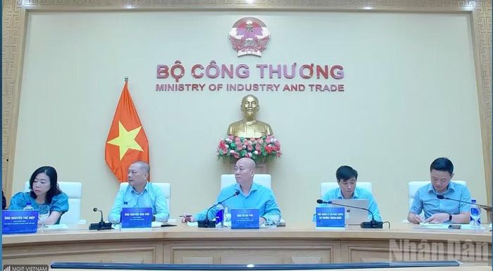 Hội nghị giao ban hệ thống thương vụ Việt Nam ở nước ngoài quý II/2026. (Ảnh: KIM DUNG)
