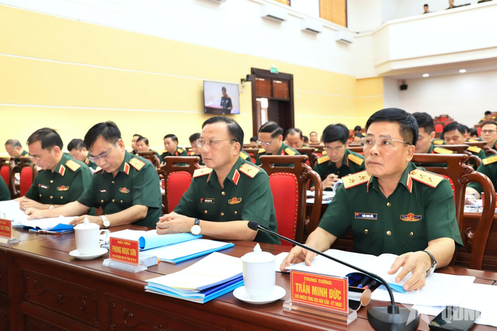 Lãnh đạo Tổng cục Hậu cần-Kỹ thuật và các đại biểu dự hội nghị tại điểm cầu trung tâm.