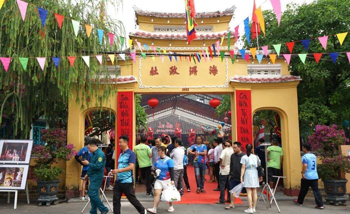 Đình làng Hải Châu.