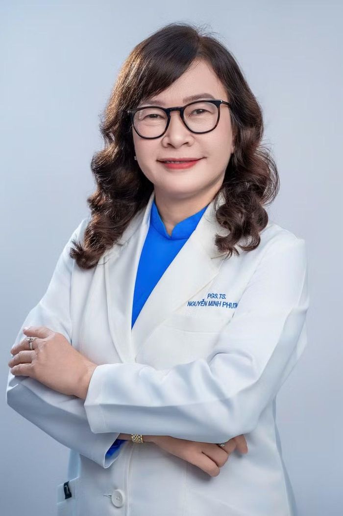  PGS.TS.BS Nguyễn Minh Phương, Ủy viên BCH Đảng bộ TP Cần Thơ, Bí thư Đảng ủy, Hiệu trưởng Trường ĐH Y Dược Cần Thơ. 