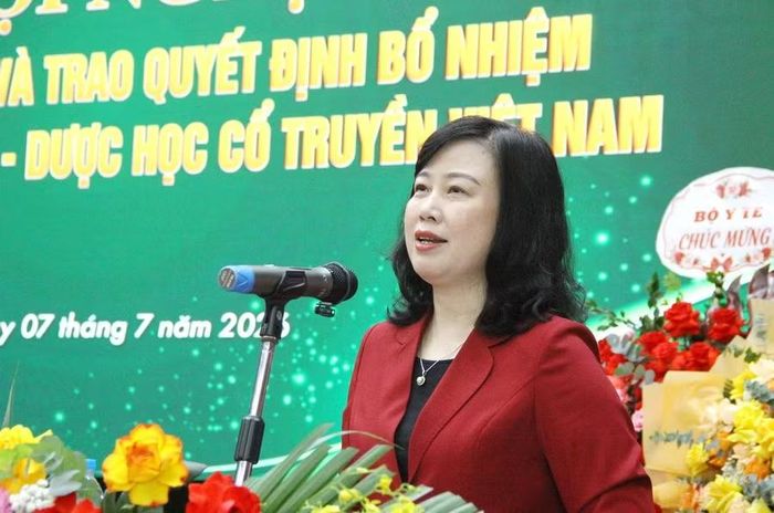 Bộ trưởng Đào Hồng Lan phát biểu tại buổi lễ.