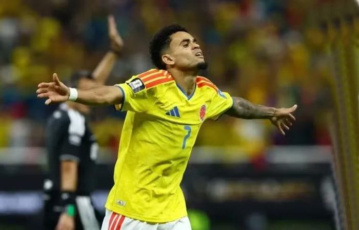 Trang Sports Mole: Dự đoán Colombia thắng 1-0. Về tỷ lệ chiến thắng, Colombia khoảng 39,3%, Thụy Sĩ 34,2%, hòa 26,5%.