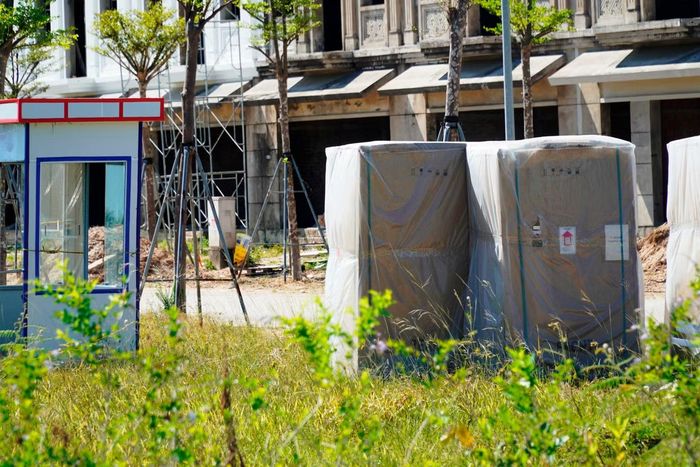 Lực lượng chức năng phường Vỹ Dạ đã tiến hành kiểm tra và yêu cầu Công ty CP Apec Land Huế chấn chỉnh tình trạng này.