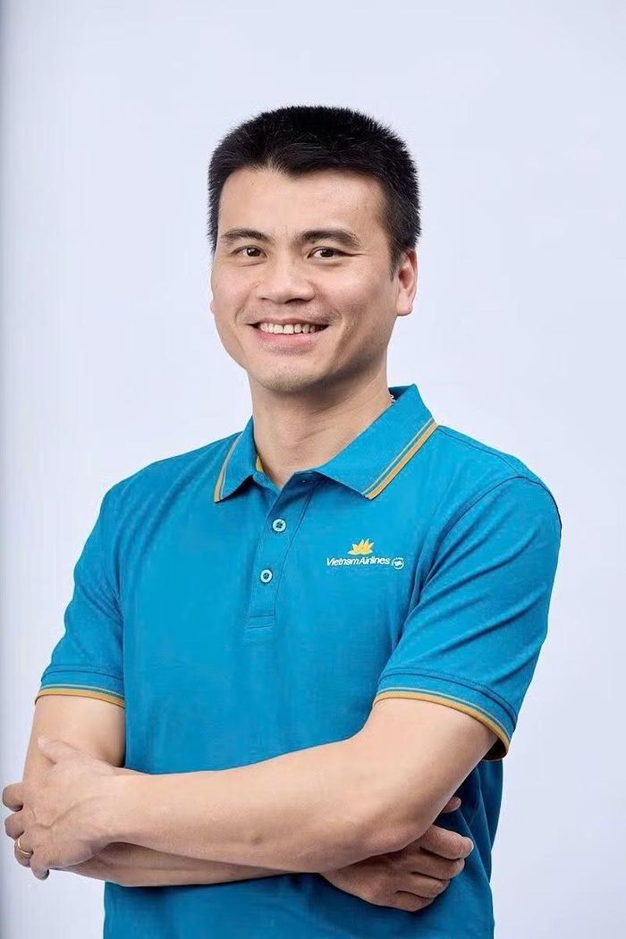 Cơ trưởng Tô Ngọc Giang - Phó Tổng Giám đốc Vietnam Airlines.