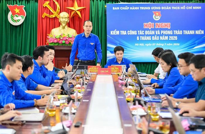 Anh Nguyễn Tiến Hưng phát biểu tại chương trình. Ảnh: D.T