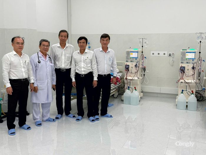Việc triển khai kỹ thuật chạy thận nhân tạo tại Côn Đảo với sự hỗ trợ chuyên môn của Bệnh viện Thống Nhất.