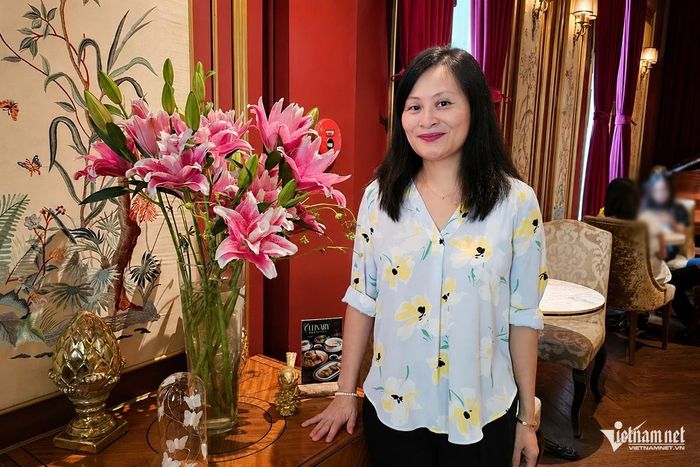 Chị Bạch Dương - con gái nhạc sĩ Thanh Tùng.