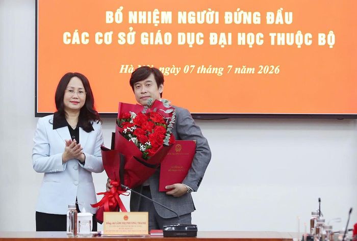 PGS.TS Huy Phương là con trai cố nhạc sĩ Huy Du. Ảnh: Trần Huấn.