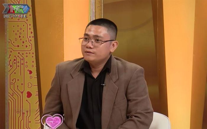 Anh Thưởng yêu sự tốt bụng và tính cách nhiệt tình ở chị Duyên. Ảnh cắt từ clip 