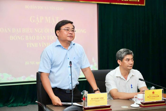 Ông Lê Đức Vịnh , Phó Giám đốc Sở Dân tộc và Tôn giáo tỉnh Vĩnh Long phát biểu tại buổi gặp mặt