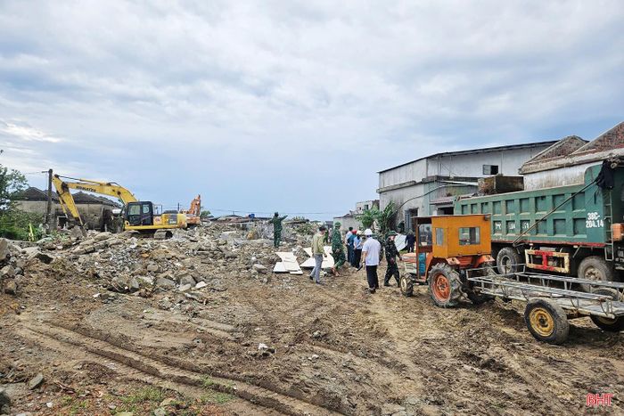 Quá trình thực hiện, UBND phường Vũng Áng phối hợp Hội đồng bồi thường, hỗ trợ, tái định cư phường Sông Trí lập phương án bồi thường, hỗ trợ, tái định cư đầy đủ theo quy định của pháp luật.