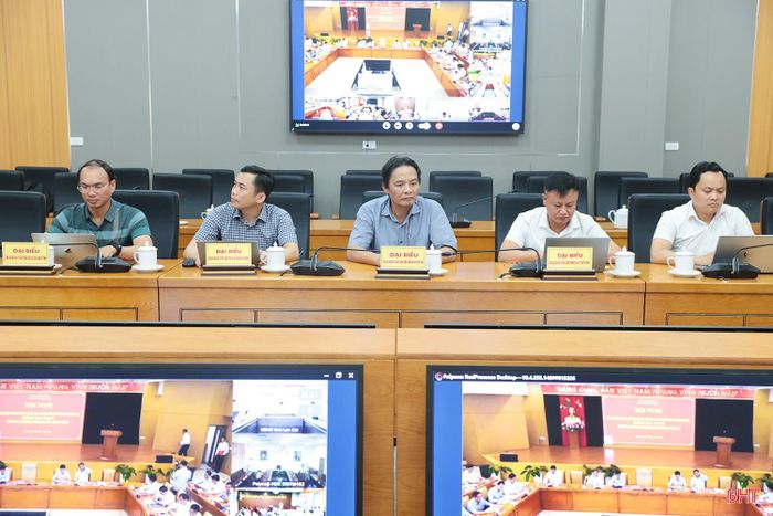 Đại biểu tham dự hội nghị ở điểm cầu Hà Tĩnh.