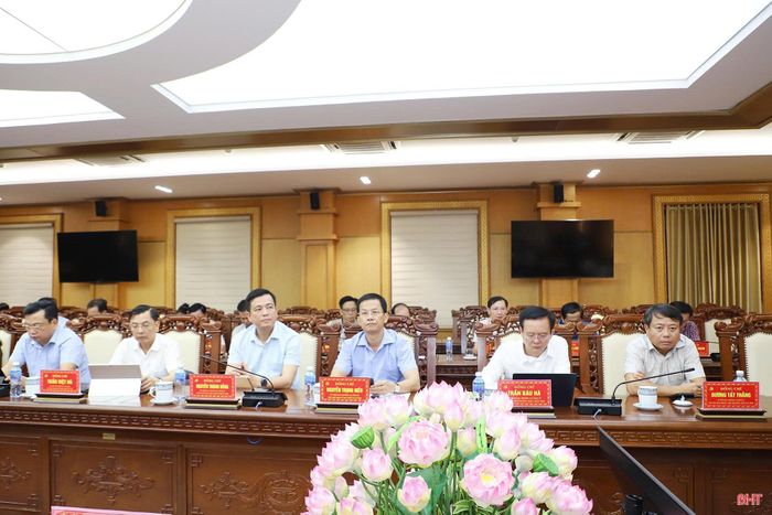 Đại biểu tham dự hội nghị.