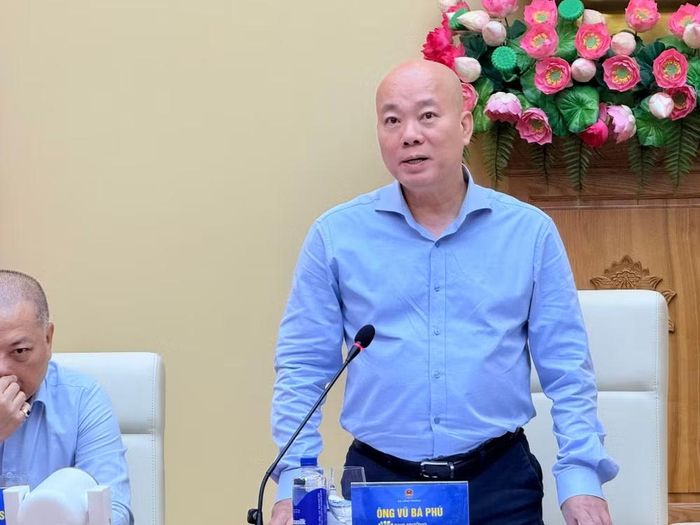 Ông Vũ Bá Phú, Cục trưởng Cục Xúc tiến thương mại (Bộ Công Thương) chủ trì hội nghị. (Ảnh: PV/Vietnam+)