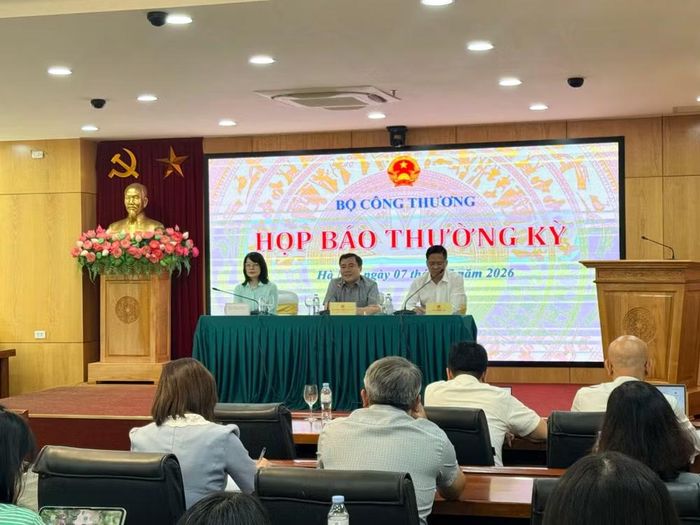 Bộ Công Thương tổ chức họp báo thường kỳ quý 2/2026. (Ảnh: PV/Vietnam+)