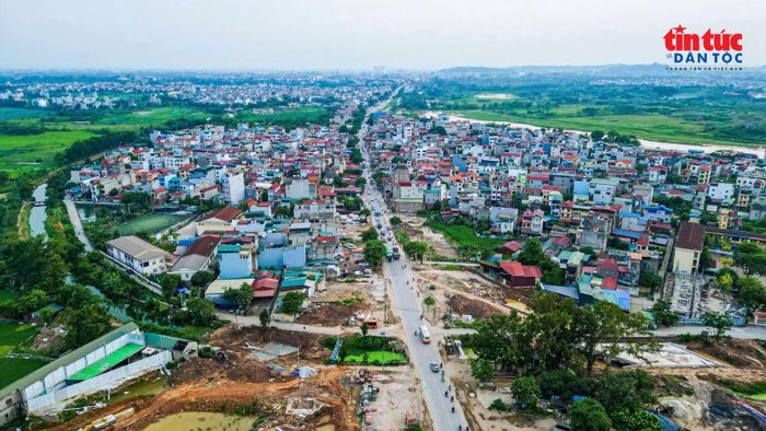 Dự án cải tạo, nâng cấp Quốc lộ 6 được chia thành 5 gói thầu, giá trị thực hiện đến nay đạt khoảng 15,43% hợp đồng xây lắp.