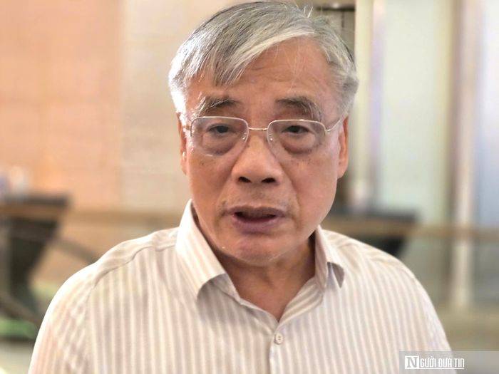 PGS-TS Trần Đình Thiên trao đổi về những điều kiện để Trung tâm tài chính quốc tế Việt Nam tại Đà Nẵng phát triển đúng tầm.