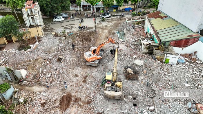 Theo đó, hàng loạt ngôi nhà nằm trong phạm vi dự án đã được phá dỡ.