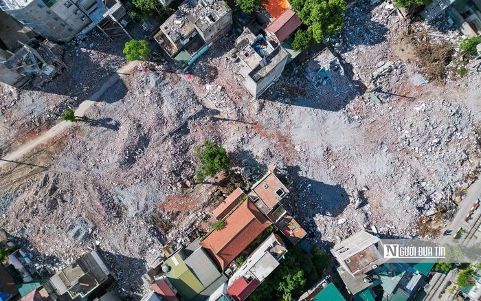 Đối với đoạn này (từ Vành đai 3 đến đường Văn Tiến Dũng) có chiều dài hơn 3,2km với tổng mức đầu tư hơn 2.300 tỷ đồng.