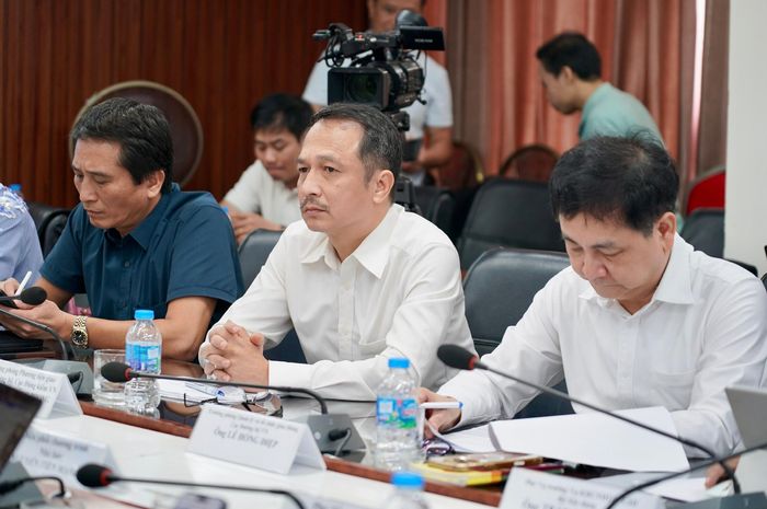 Nhiều chuyên gia, nhà quản lý tham gia tọa đàm về chính sách xe bán tải.