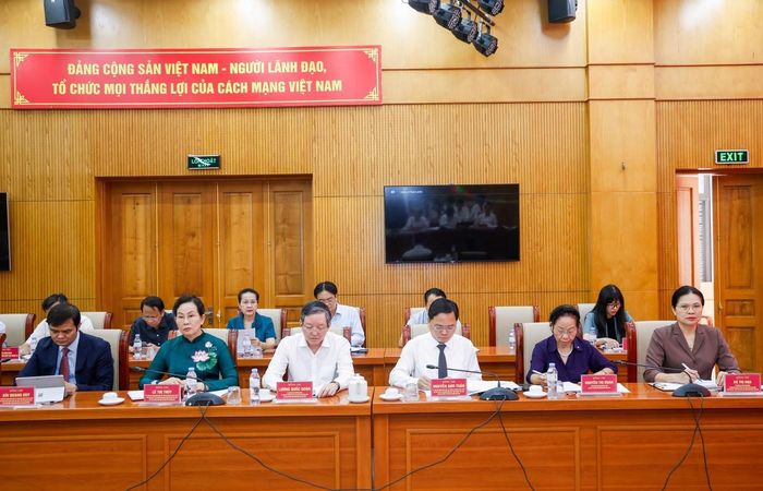 Các đại biểu tham dự hội nghị