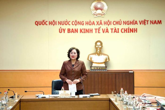 Phó Chủ tịch Quốc hội Nguyễn Thị Hồng nhấn mạnh mục tiêu cao nhất, các luật lần này là phải tháo gỡ được ách tắc, luật phải đi vào cuộc sống và có hiệu quả, chứ không phải ban hành ra rồi vẫn vướng mắc. Ảnh: Nguyễn Hùng