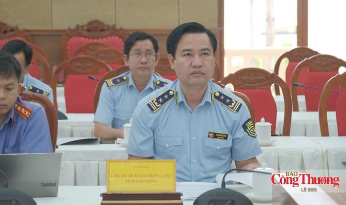 Lực lượng Quản lý thị trường và Công an là nòng cốt trong công tác đấu tranh phòng chống buôn lậu, gian lận thương mại và xâm phạm quyền sở hữu trí tuệ.