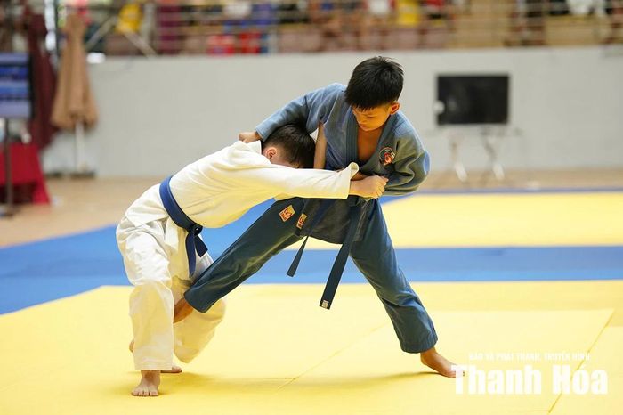 Các VĐV trẻ được giao lưu, thi đấu cọ xát và tích lũy kinh nghiệm.