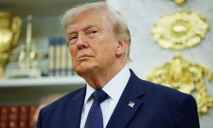 Tổng thống Trump cho biết, Mỹ vẫn ưu tiên giải pháp ngoại giao với Iran nhưng sẵn sàng hành động nếu đàm phán thất bại Ảnh: Reuters.