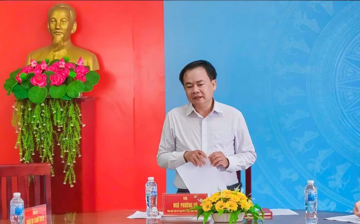 Phó Chủ tịch Ủy ban MTTQ Việt Nam tỉnh An Giang Ngô Phương Vũ phát biểu kết luận buổi giám sát.